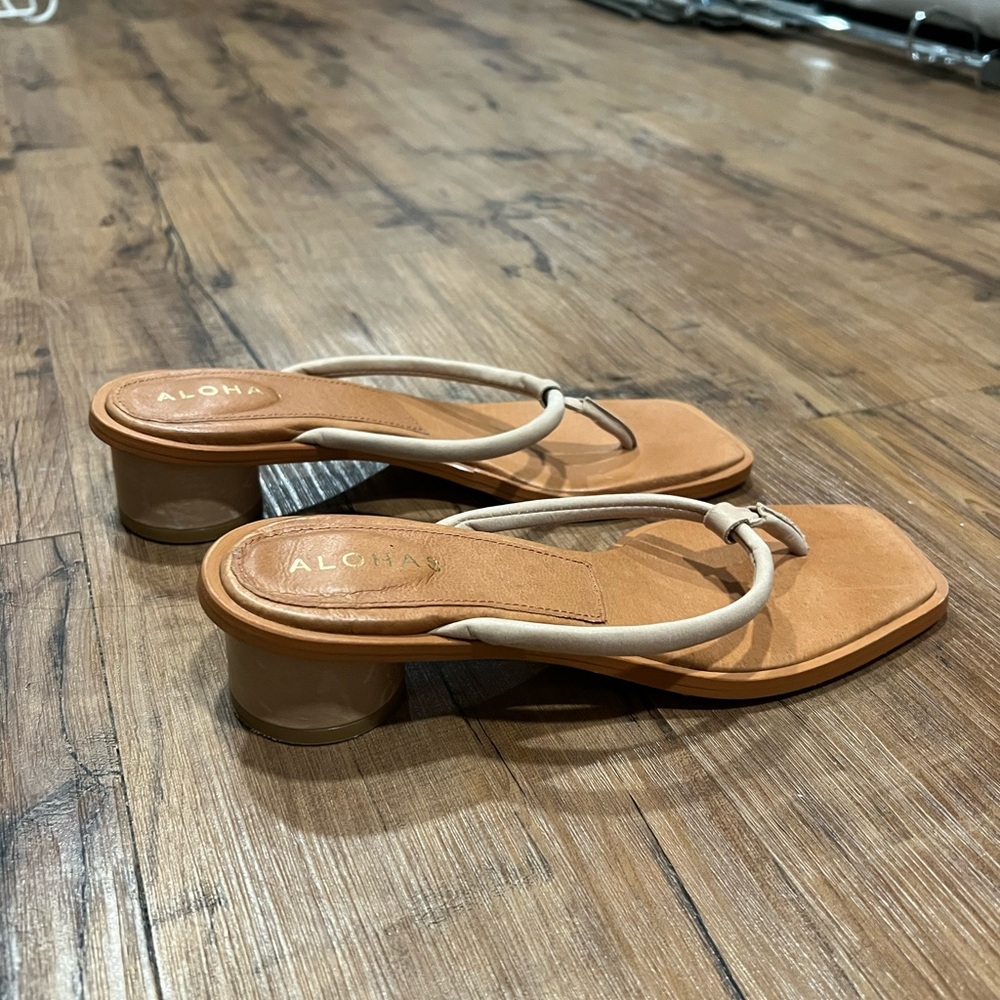 Alohas heels- size 38.